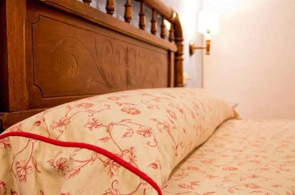 Hostal El Pozo Chulilla Eksteriør bilde