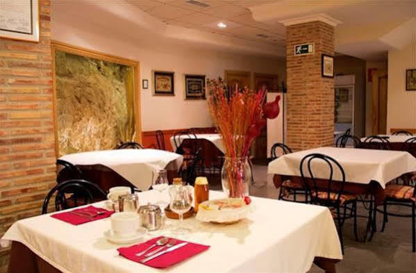 Hostal El Pozo Chulilla Eksteriør bilde
